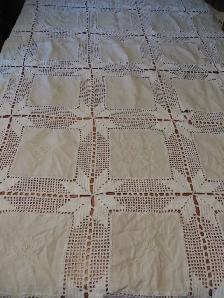 COURTE POINTE FAIT A LA MAIN NEUVE BLANCHE/CREME