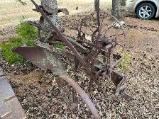 Antique Farm Equipment - Photo 5