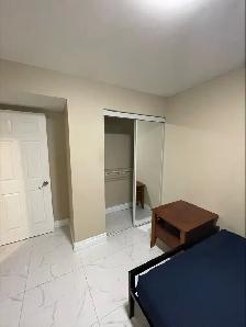 Furnished Room with On-Suite Washroom. 3 Piece Glass ShowerROOM - Photo 7