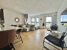 Loft studio entièrement meublé à louer Saint-Jean-Baptiste décem - Photo 2