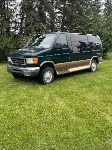 2007  Handicap van Ford E-series