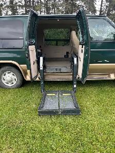 2007  Handicap van Ford E-series - Photo 4