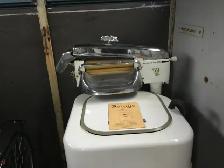 Wringer washing machine