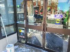 Affordable Professional Window Cleaning! FREE QUOTES! - Photo 8