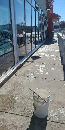 Affordable Professional Window Cleaning! FREE QUOTES! - Photo 9