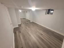 Basement apartment for rent - Photo 10