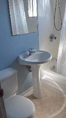 November 1 - Top of Duplex 2BD Office, NO Pets/NO Smoking - Photo 9