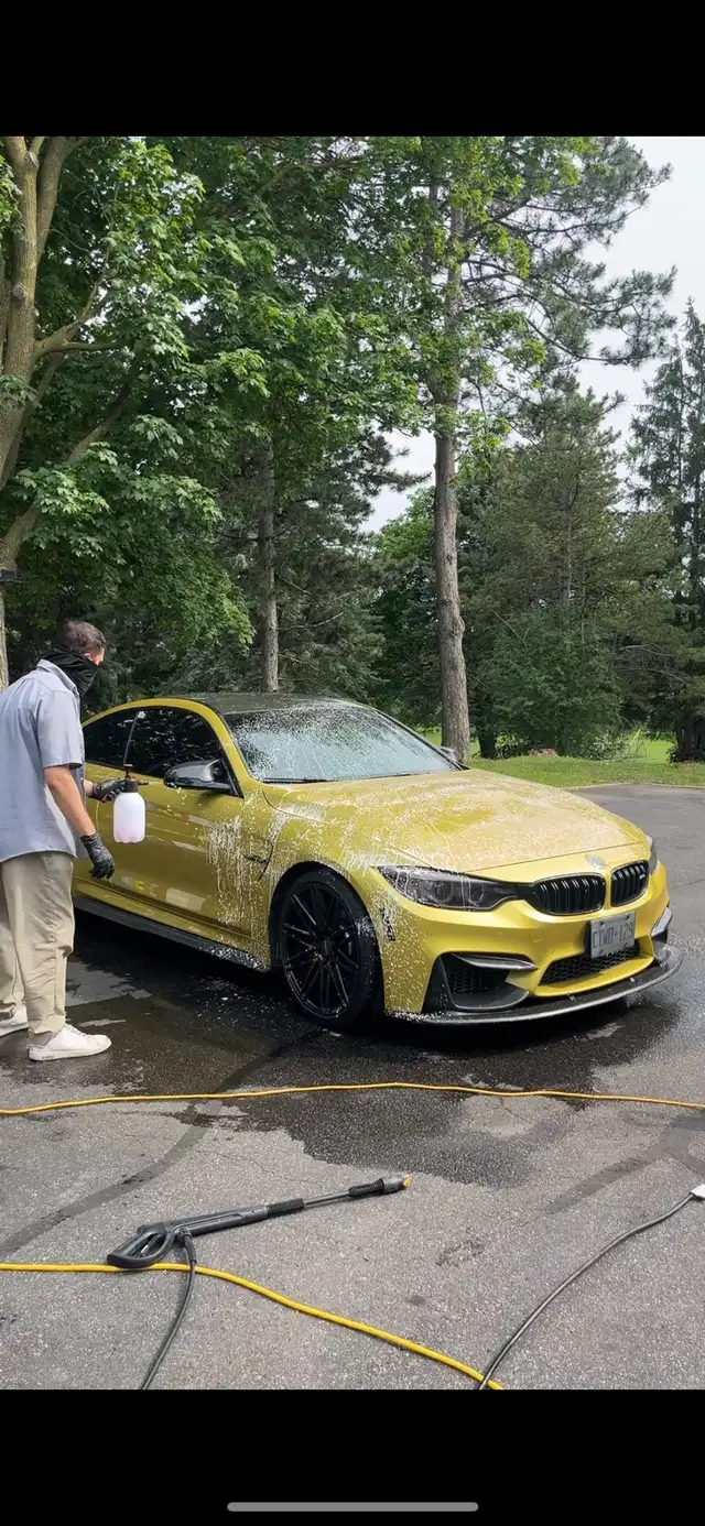 Mobile auto detailing