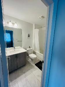 PRIVATE Furnished Upstairs Room for Rent | Brampton $900 - Photo 12