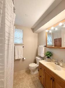Markdale One Bedroom unit in quiet residential building - Photo 4