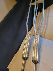 Tall Aluminum Crutches - Photo 8