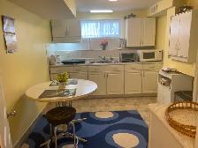 Room for rent - 8 Month term - Photo 3