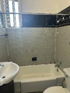 Nice private room, next to metro Snowdom available now. - Photo 8