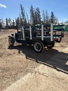 1927 Chevrolet Truck - Photo 4