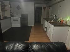 room rentals Foxcreek - Photo 4