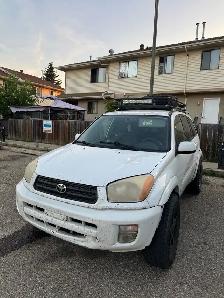 2002 Toyota RAV4 - Photo 2