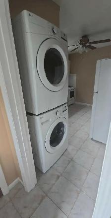 In Hamilton, ont 2 Bedroom Main floor 905 7197076 - Photo 7