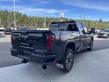 2025 GMC Sierra 3500HD Denali Ultimate - Photo 9