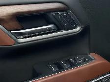 2025 GMC Sierra 3500HD Denali Ultimate - Photo 12