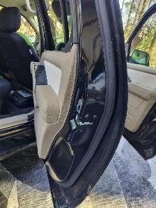 Ford Explorer Sport Trac - Photo 7