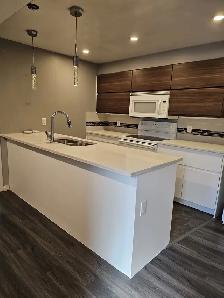 3 Beds 1.5 Baths HouseCA$1,800 / Month