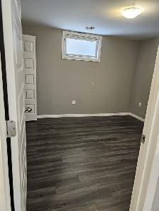 3 Beds 1.5 Baths HouseCA$1,800 / Month - Photo 7