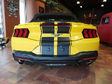 2024 Ford Mustang EcoBoost Premium Convertible with VERY LOW KMS - Photo 10