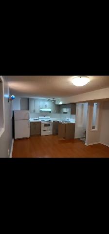3-Bedroom Bi-Level Duplex for Rent–Beddington Heights NW Calgary - Photo 2