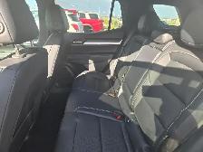 2025 GMC Terrain AWD Elevation - Photo 10