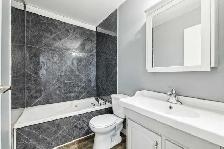 Immediate Possession: 4 Rooms with 3  Parking in Penbrooke SE - Photo 3