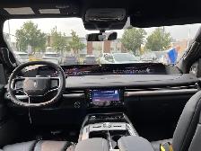 2027 Lincoln Navigator Reserve - Photo 20