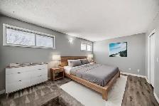 5 Beds   4 Car Parking/RV park   yard   Patio :2-Story in NE - Photo 2