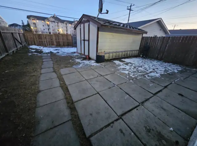 Big size storage/Shed available for rent. Rent $190:  in SE