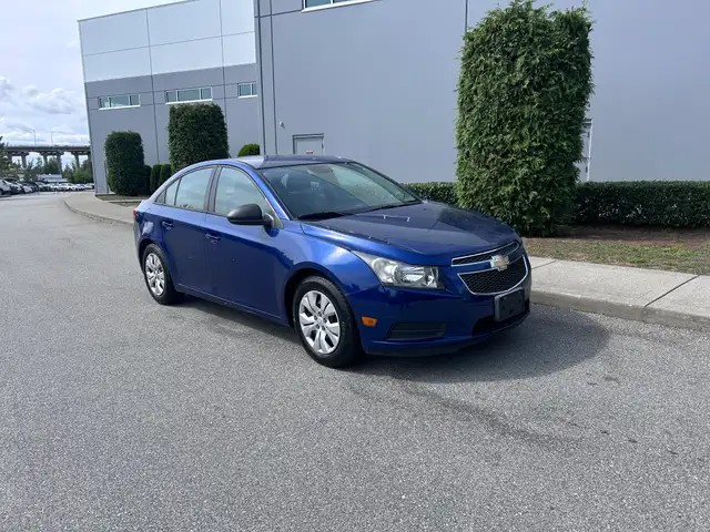 2013 CHEVROLET CRUZE MANUAL A/C!