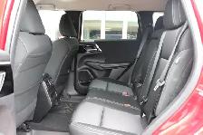 2022 Mitsubishi Outlander ES - Photo 10