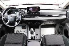 2022 Mitsubishi Outlander ES - Photo 16