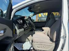 2020 Kia Sedona LX! CLEAN CARFAX! 8 PASSENGER! NEW MVI! CERTIFIE - Photo 8