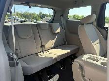2020 Kia Sedona LX! CLEAN CARFAX! 8 PASSENGER! NEW MVI! CERTIFIE - Photo 16