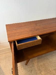 Vintage Walnut Buffet - Free Delivery! - Photo 6