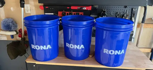 Gardening / construction pails - qty=3.  New 5 gallon