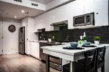 DOWNTOWN MONTREAL | 1 BEDROOM   DEN | 1181 BISHOP | $1,750/MONTH - Photo 2
