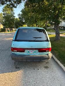 1995Toyota Previa LE - Photo 4
