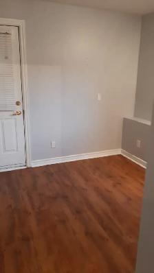Studio Apartment next to Place d'Orleans -Above Ground - Photo 4