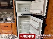2016 STARCRAFT AUTUMN RIDGE 339BHTS Travel Trailer - Photo 17