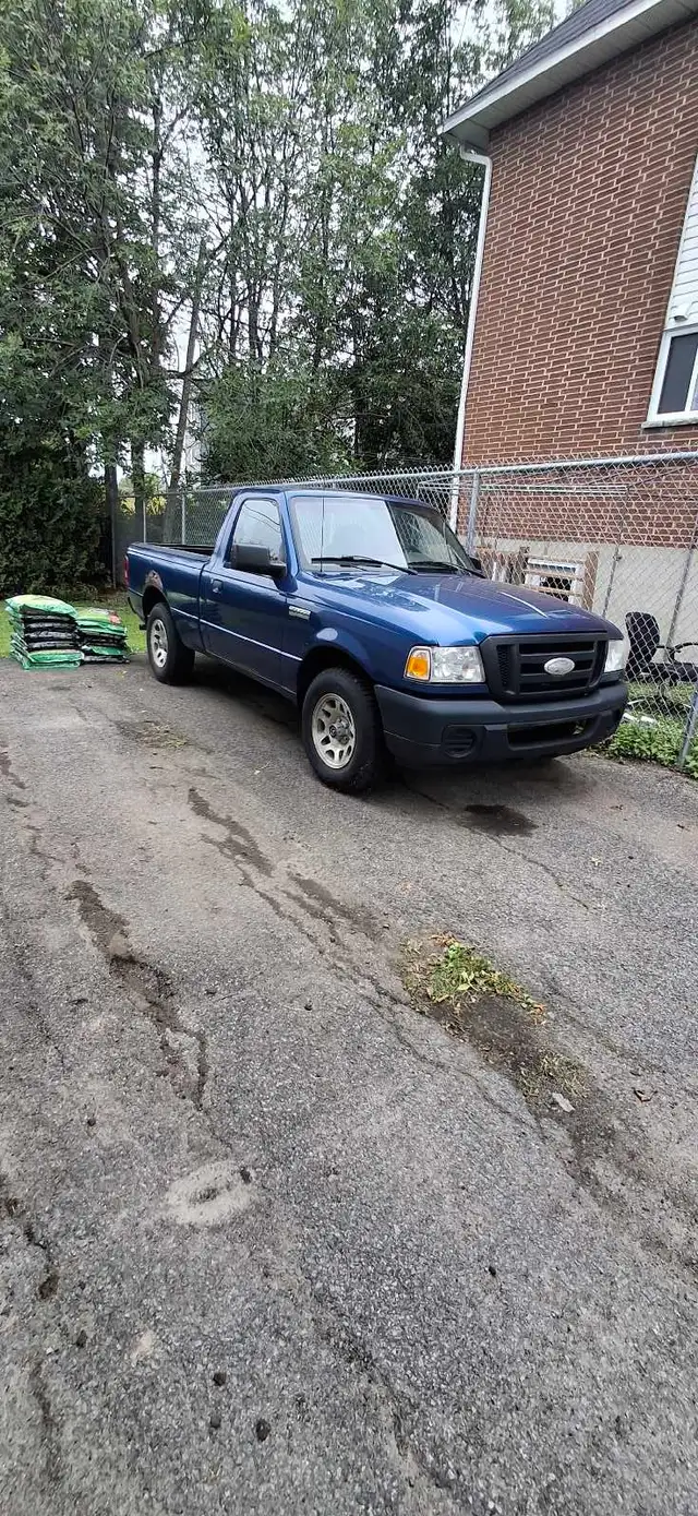 125000 km A VENDRE POUR PIÈCES