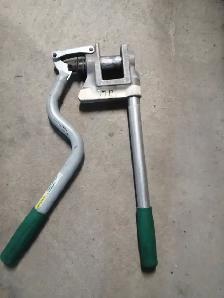 Poincon Metal/Hole Puncher