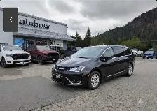 2022 Chrysler Grand Caravan SXT