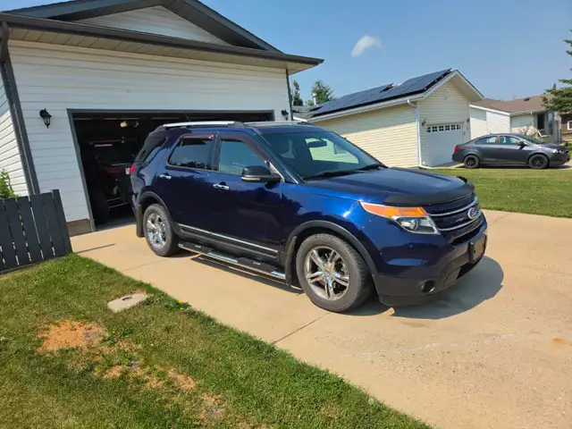 2011 Ford Explorer NEW ENGINE