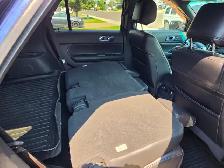 2011 Ford Explorer NEW ENGINE - Photo 9