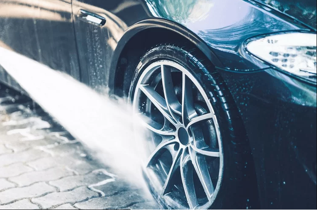 Detailer